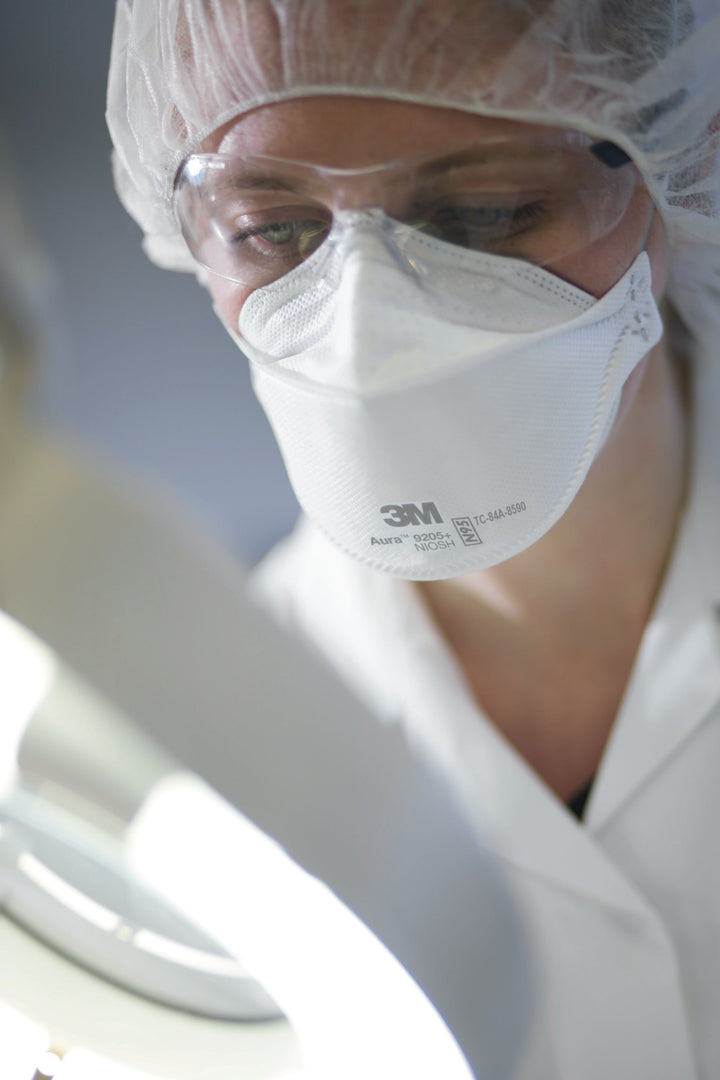 3M Aura 9205+  ~  Healthcare N95 Particulate Respirator 9205+ | Ultra-Lightweight Three-Panel Flat-Fold Design | NIOSH Approved | Box of 20 Units - Targa Tools